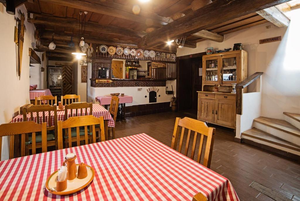 Penzion Stary Hostinec Banska Stiavnica Bagian luar foto
