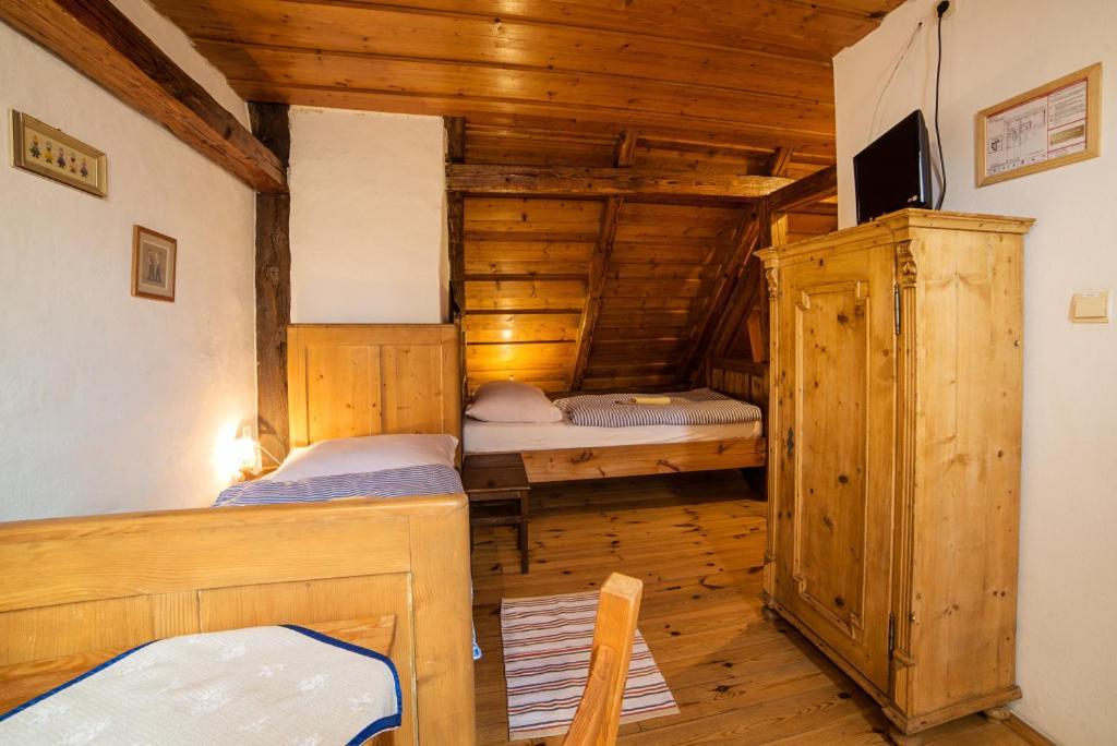 Penzion Stary Hostinec Banska Stiavnica Bagian luar foto