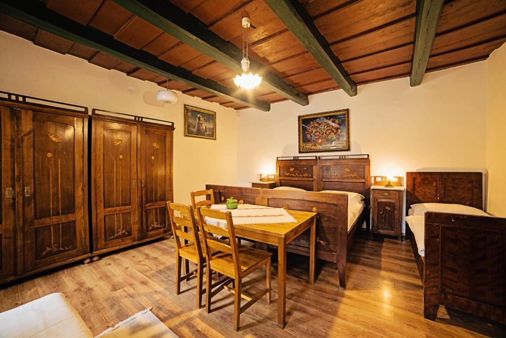 Penzion Stary Hostinec Banska Stiavnica Bagian luar foto