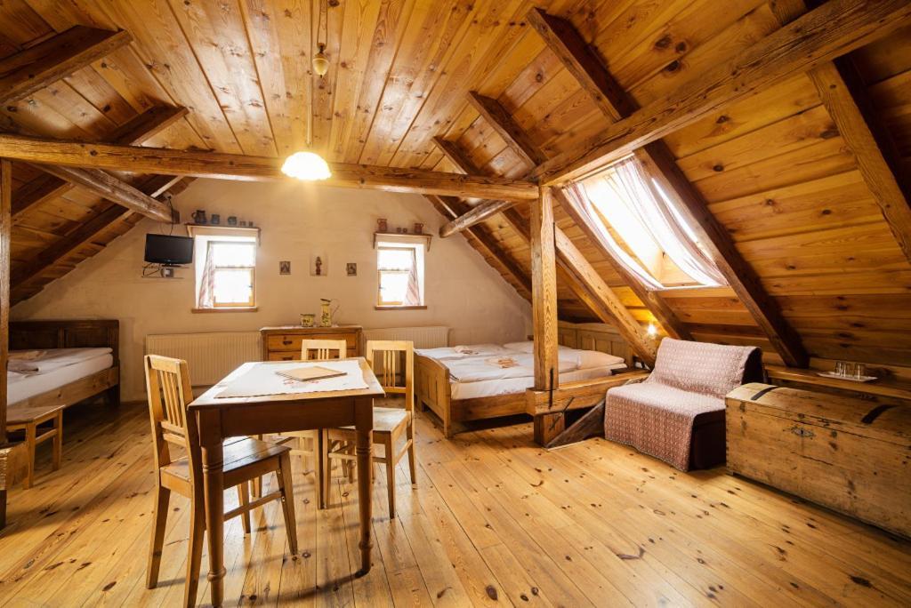 Penzion Stary Hostinec Banska Stiavnica Bagian luar foto