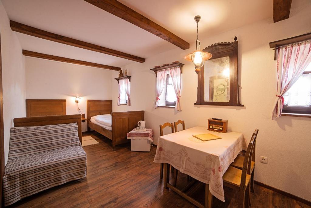 Penzion Stary Hostinec Banska Stiavnica Bagian luar foto