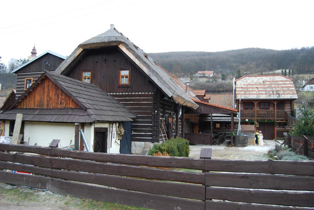 Penzion Stary Hostinec Banska Stiavnica Bagian luar foto